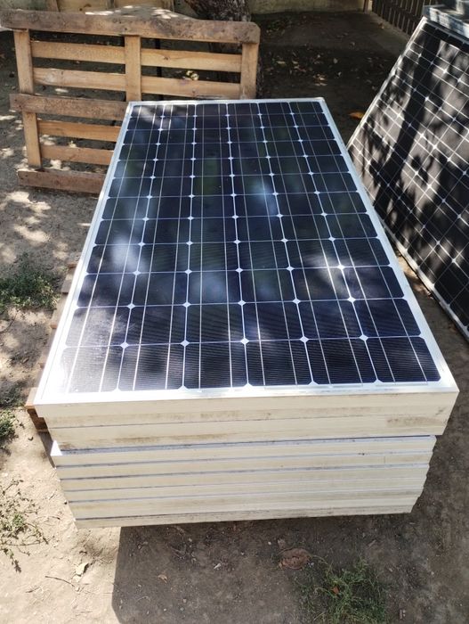 Panouri Fotovoltaice monocristaline de 190 waţi,  in Timișoara