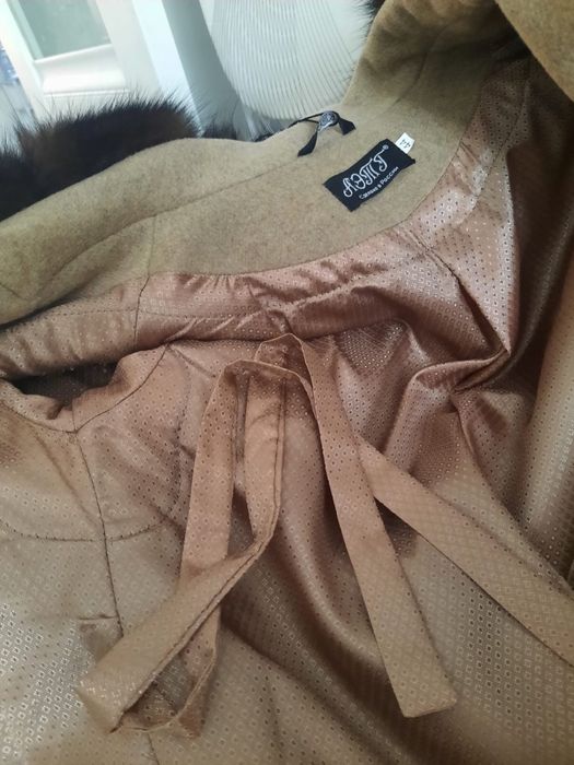 Продается пальто зимнее