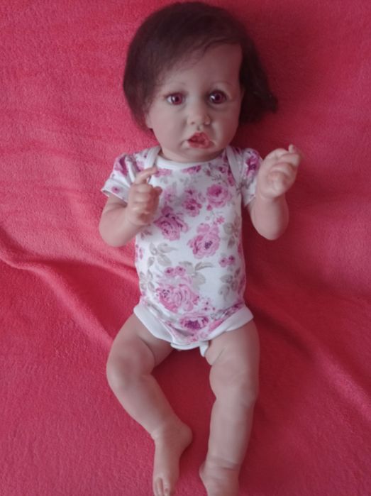 Vând reborn baby
