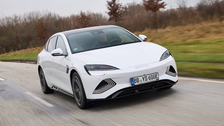 Новый BYD SEAL без пробега