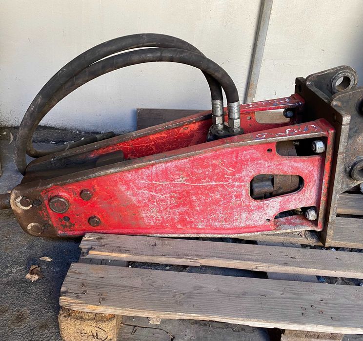 Хидравличен чук за багер