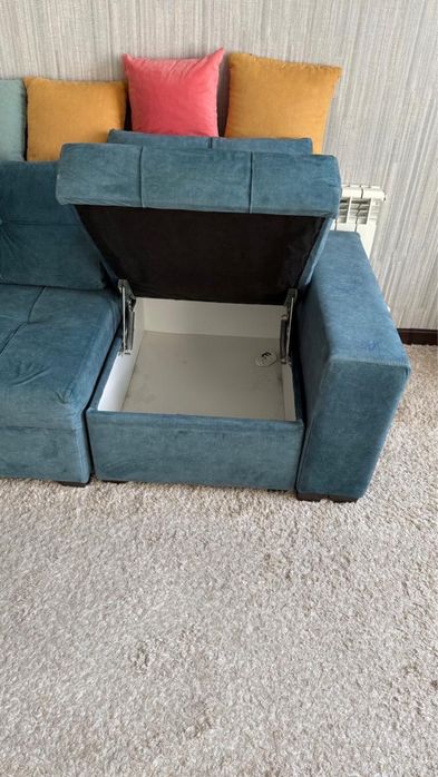 Продам диван модульный