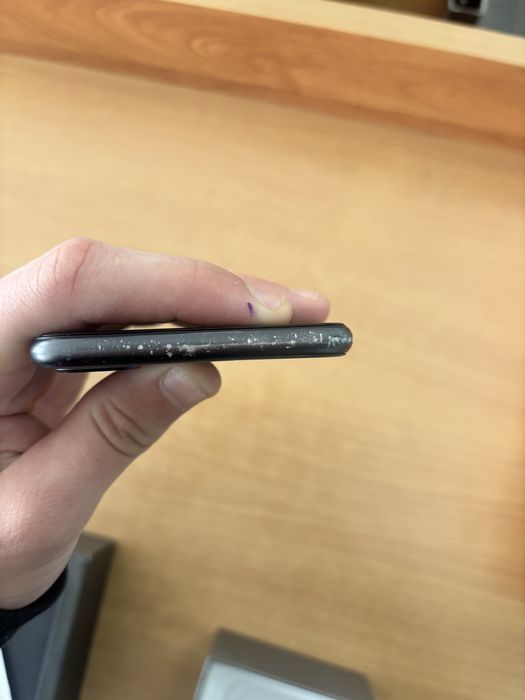 продам айфон 8+ в отличном состоянии