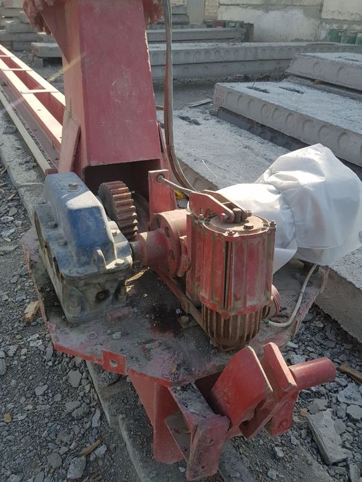 Трубный Козловой кран