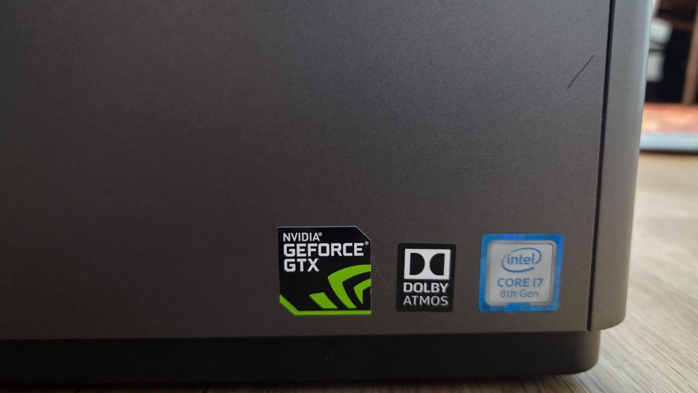 Компьютер в полной комплектации