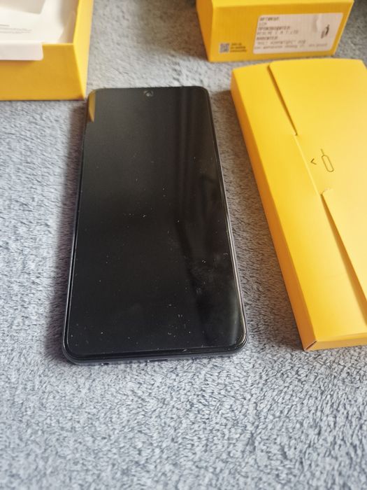 Realme 14x нов телефон