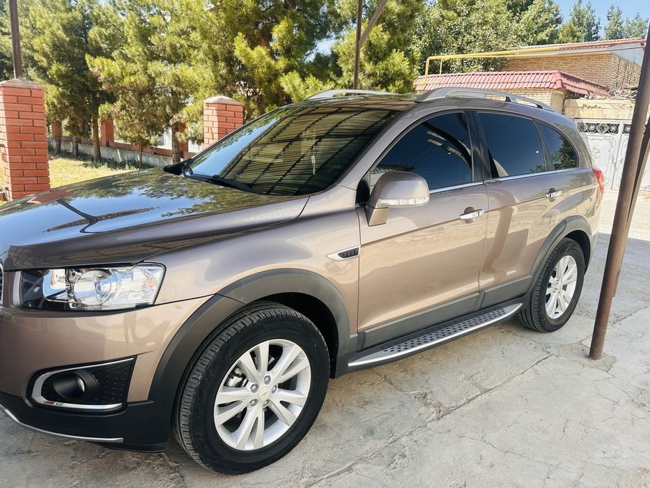 Продаётся Captiva 3+ 2015 очен отличном состаяние