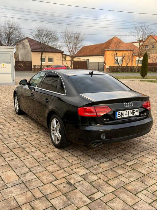 Vând Audi A4 B8!