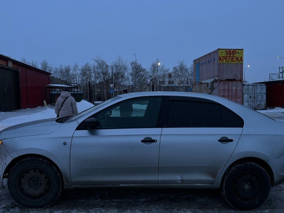 Продам skoda продам