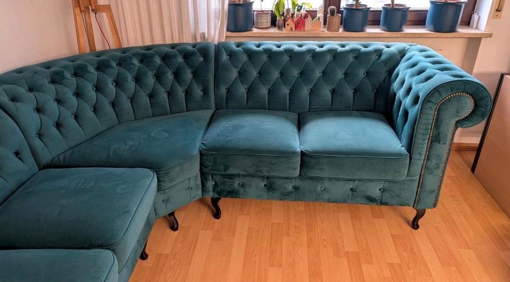 Colțar Chesterfield