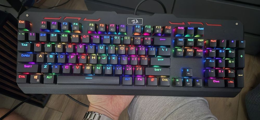 Tastatura Redragon Varuna K559