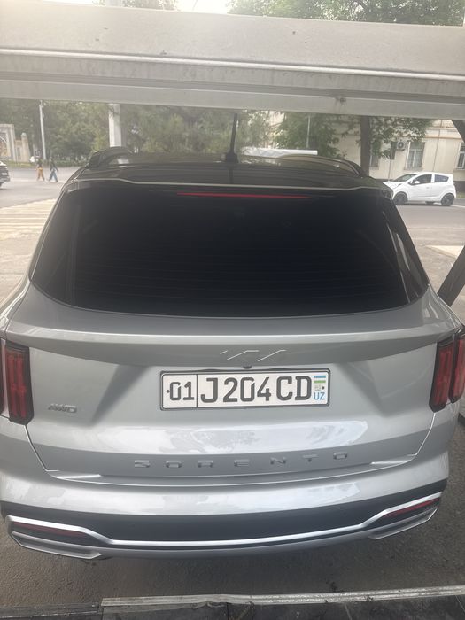 Kia Sorento в отличном состоянии 3,5 л мотор