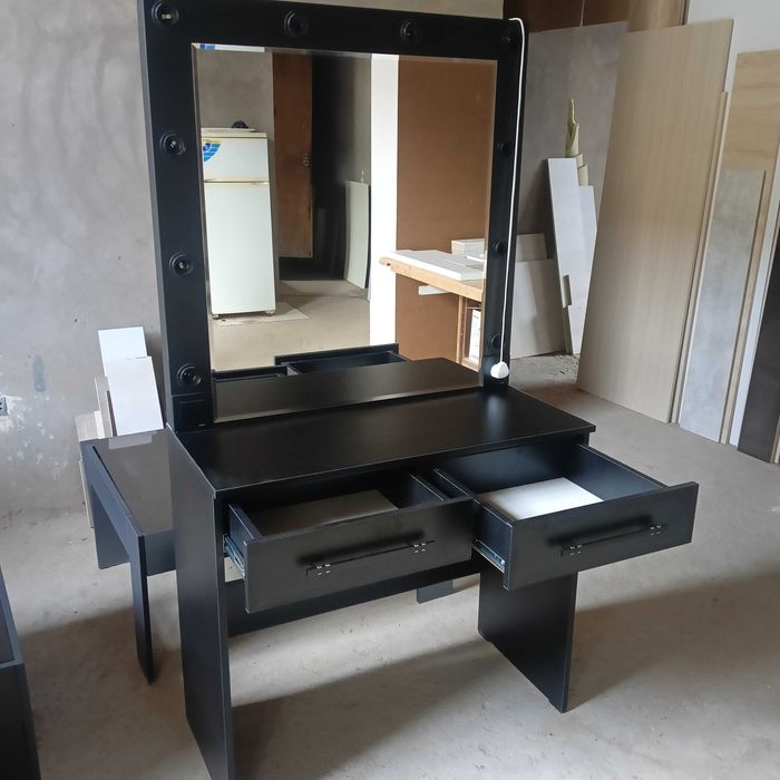 Акция!!! Черный грим столик всего за 129$ в наличии