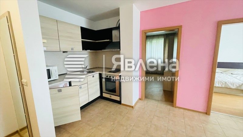 Продава се Тристаен апартамент в Каварна - 103 кв.м за 797 €/кв.м - Снимка #2