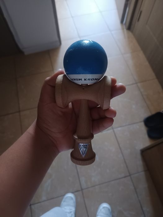 Kendama krom pop