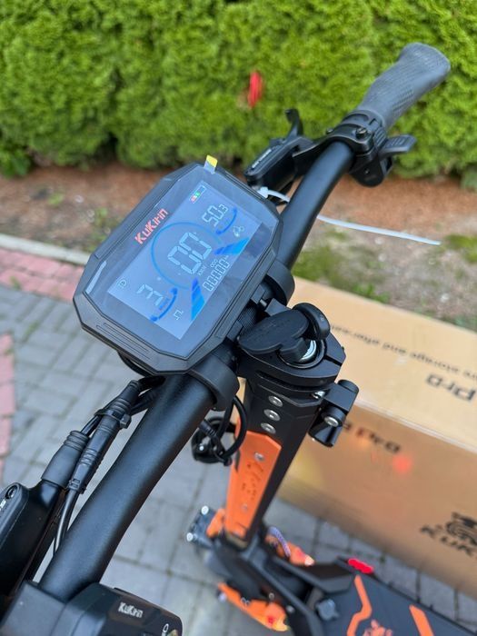 Trotineta electrica KUKIRIN G3 Pro noua sigilata 2400 W pliabila chie