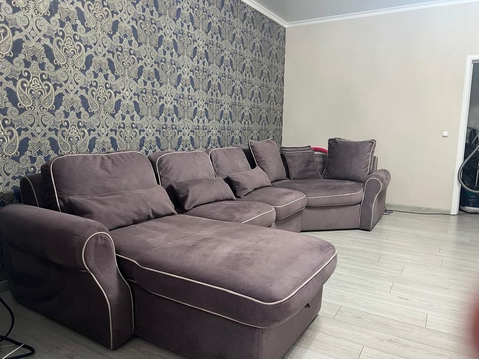 Продам диван в отличном состоянии