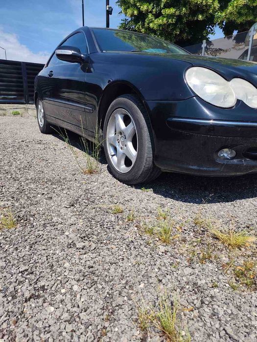 продавам Мерцедес 270 CLK