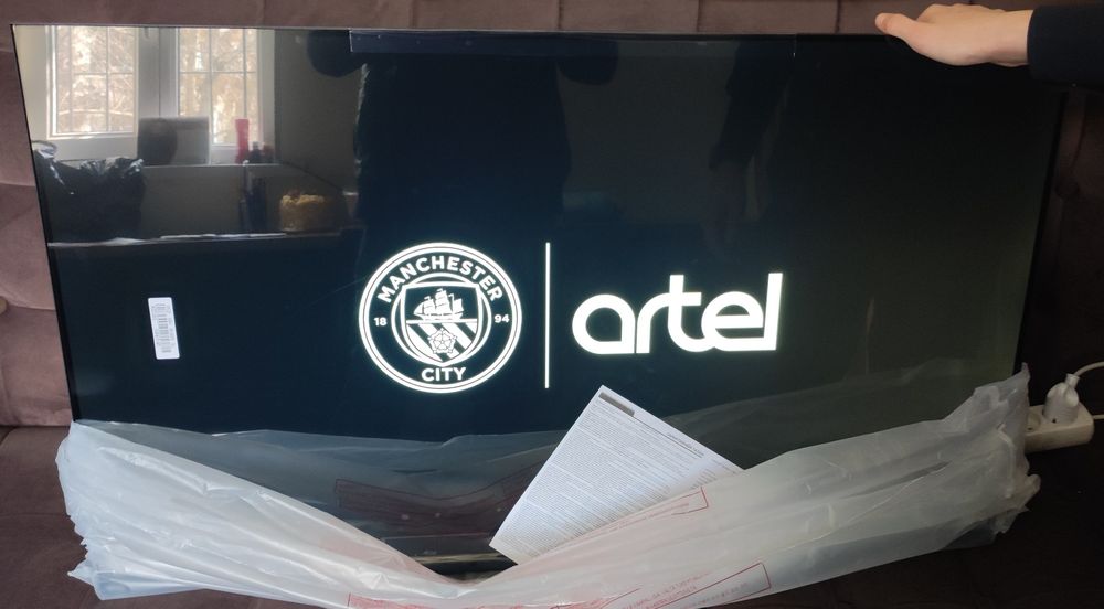 Телевизор АRTEL 43"_ SMART TV