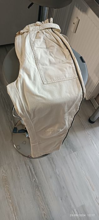 Дамски панталон размер М