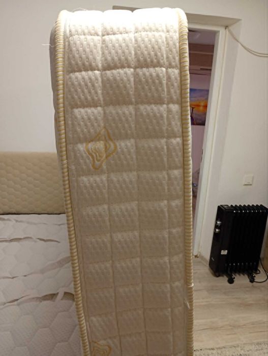 vand saltea confortabila pat