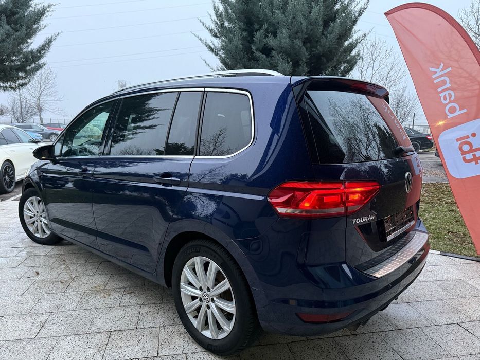 Volkswagen Touran 7 Locuri/DSG/LED/Sc.incalzite/Webasto/RAR Efectuat/Front assist/Camera