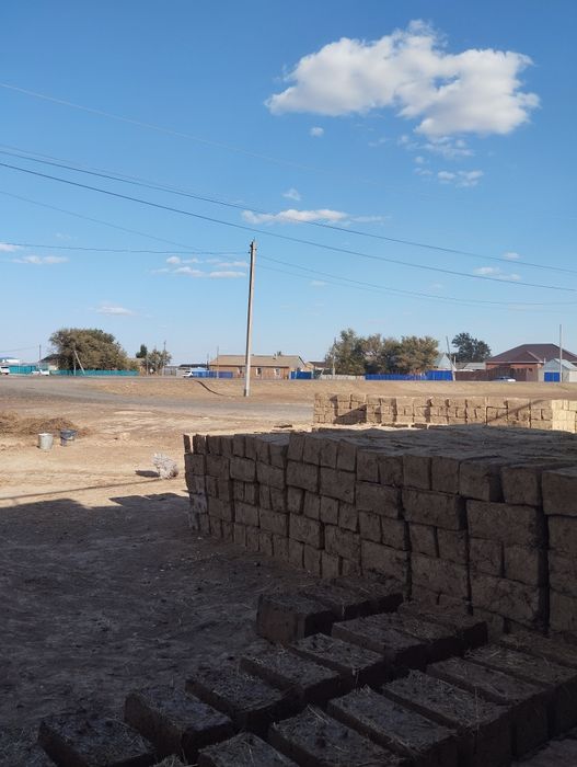 Саман тас сатамыз