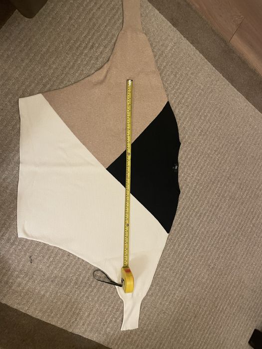 Pulover maneca fluture C&A