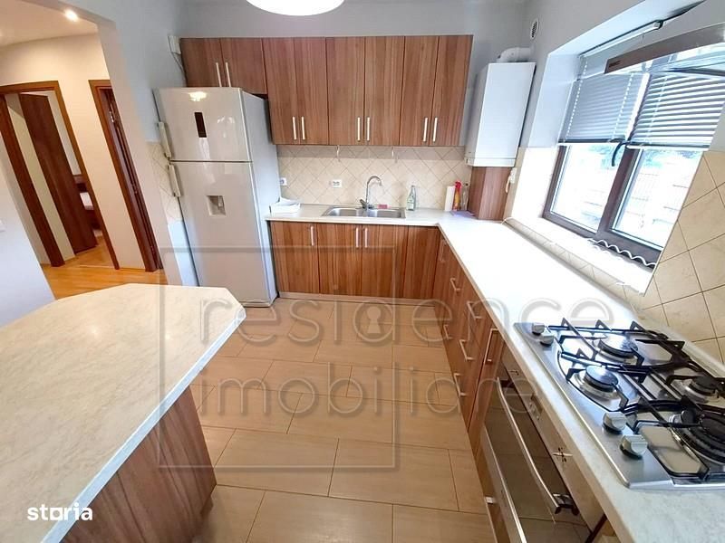 Apartament 3 camere la vila, Europa, zona Profi+Parcare