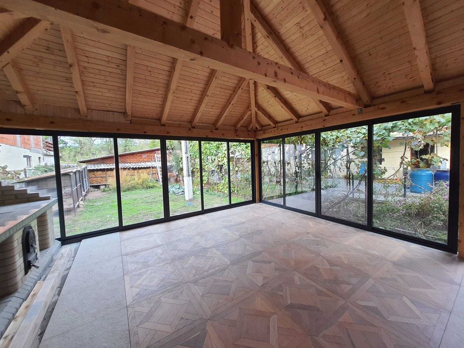 Inchideri terase sisteme de folie sau culisante din aluminiu