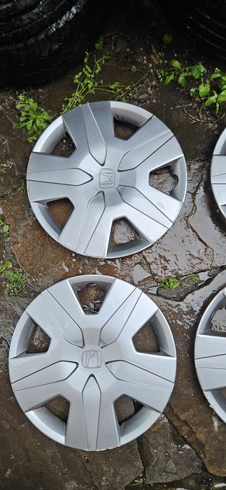 Тасове 16 honda оригинални тасове за хонда 16 цола 4 броя