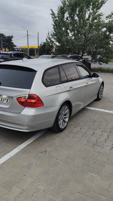 BMW e91 320d 2006