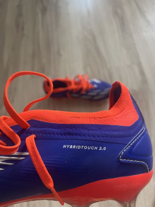 Оригинальные  бутсы Predator Pro 43 размер