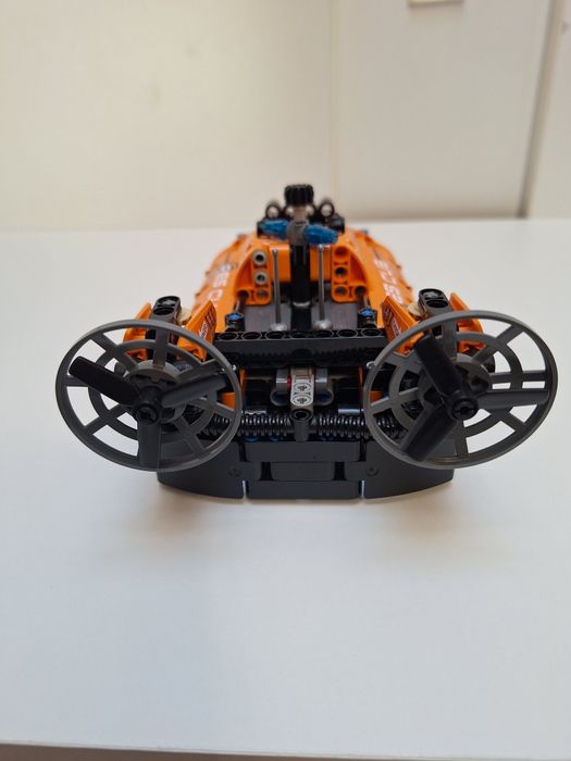 Lego Technic 42120 - Rescue Hovercraft - Complet