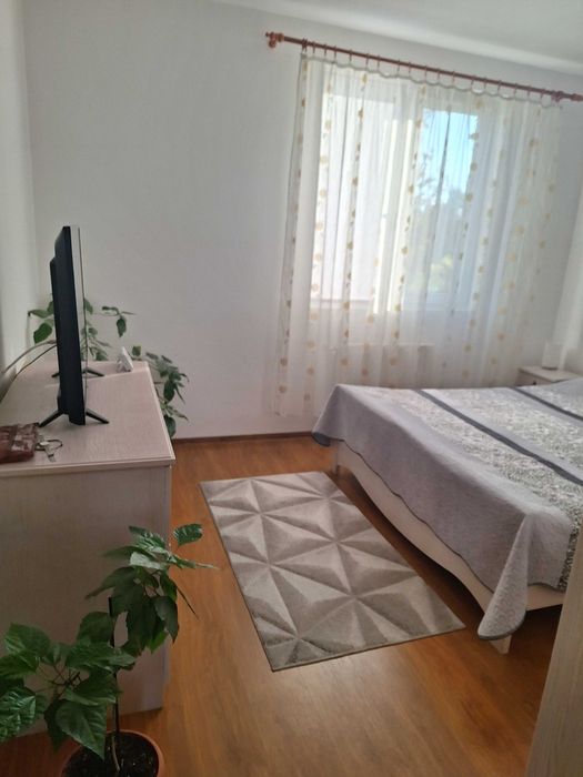 Vând casa în Sofronea