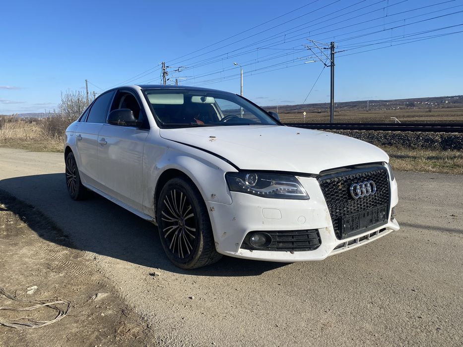 Dezmembrez A4B8 2.7(TDI)