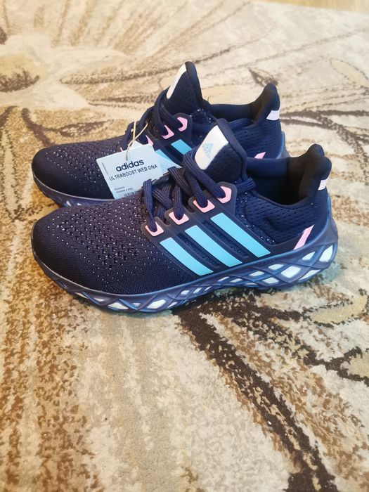 Adidași Adidas ultraboost Web DNA
