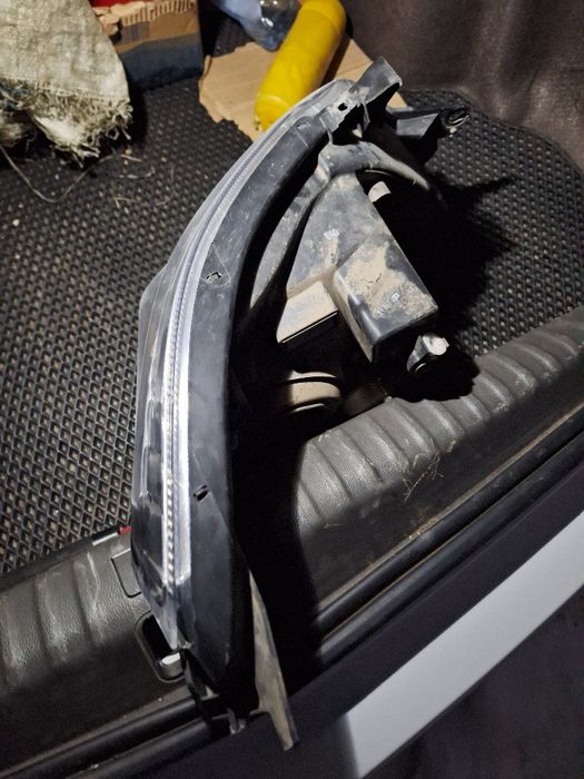 Продам фару кобальт