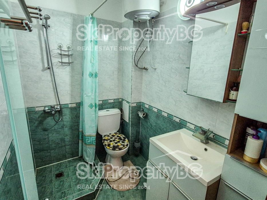 Обзаведен апартамент в Голф клуб Ибър с гледка към Рила!