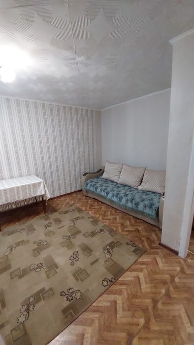 Сдам 2 комнатную квартиру