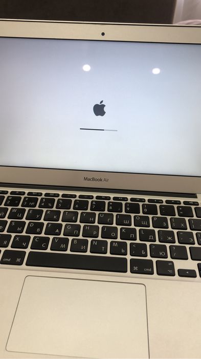 Продам мак бук эйр