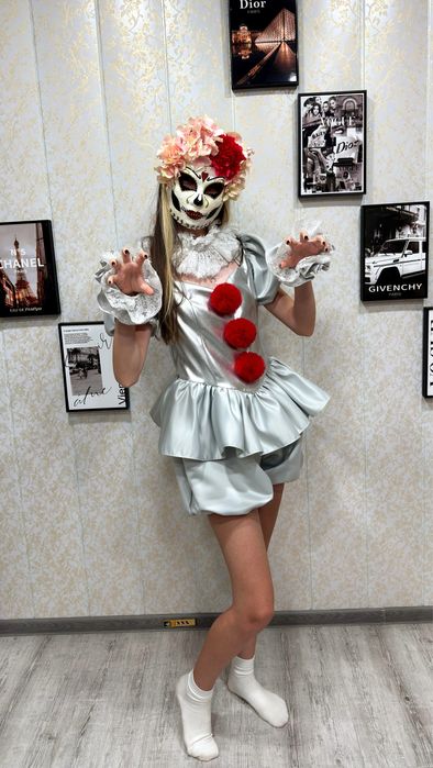 Аренда маскарадных костюмов