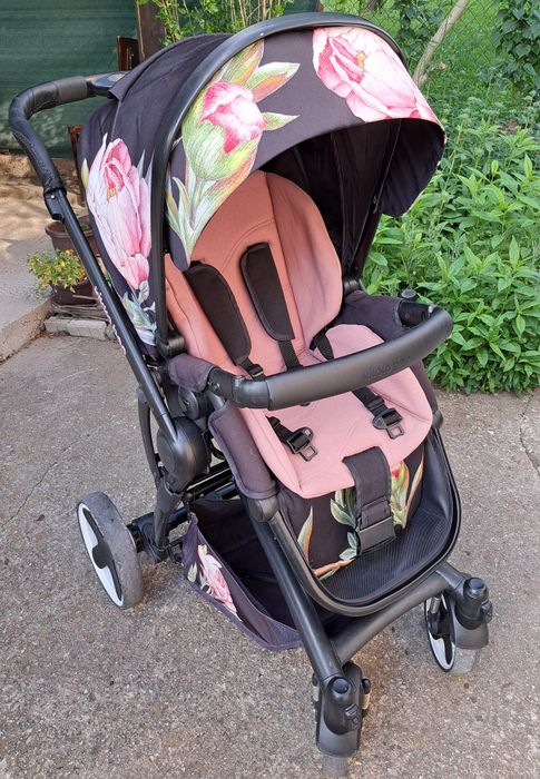 Бебешка количка KIKKA BOO