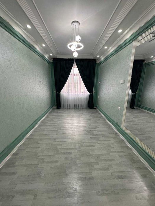 Продаётся 2х комн квартира на 7 этаже Ор-р 6 микрорайон Чинор Молл