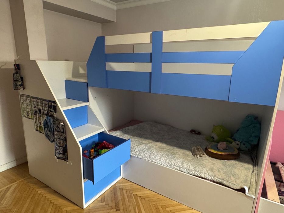 Детская мебель на троих детей б/у