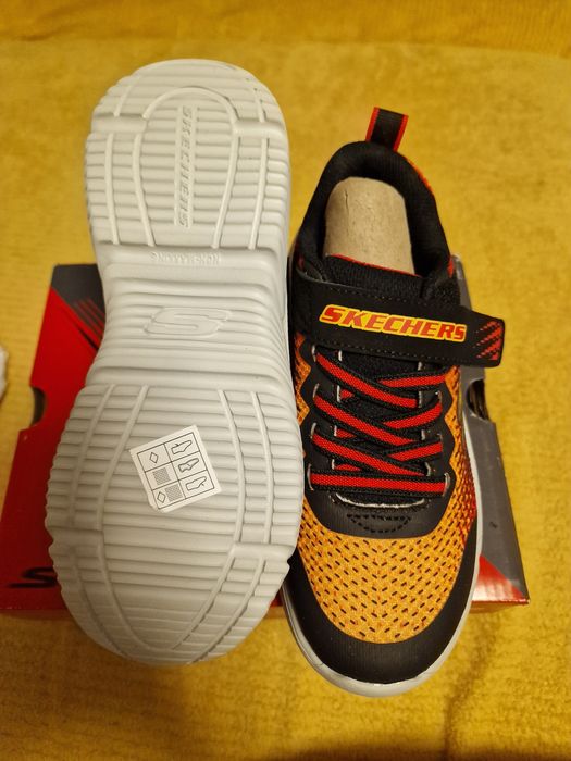 Skechers
Sneakers Norvo 405035L/BKRD Portocaliu