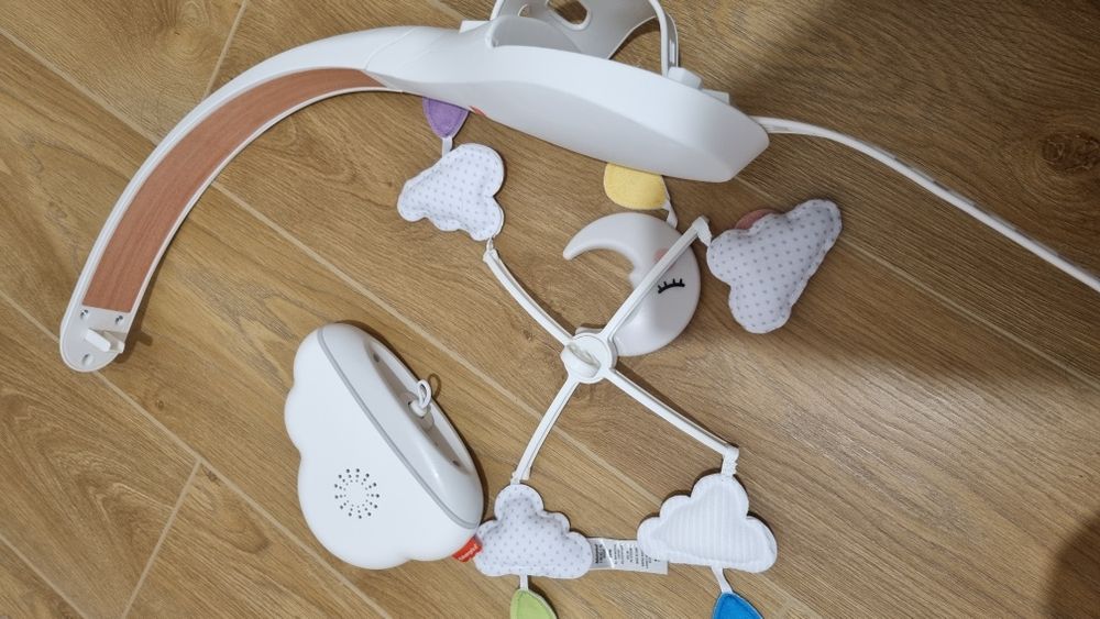 Fisher price  - музикална  играчка за легло