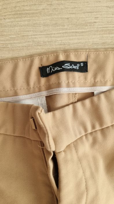 Pantaloni crem office