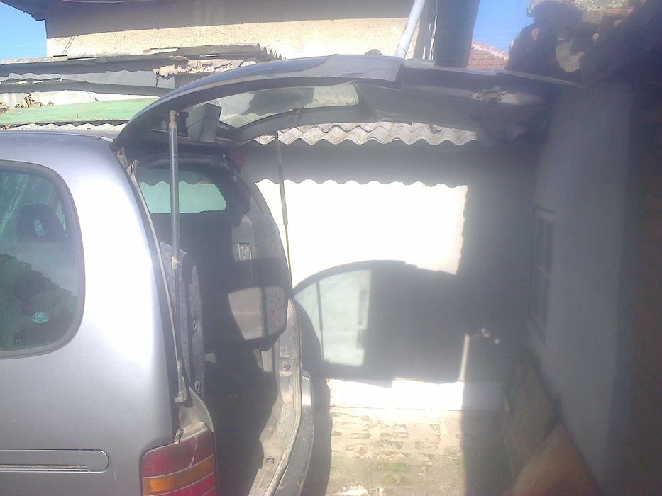 Нисан Серена-дизел -останали  части