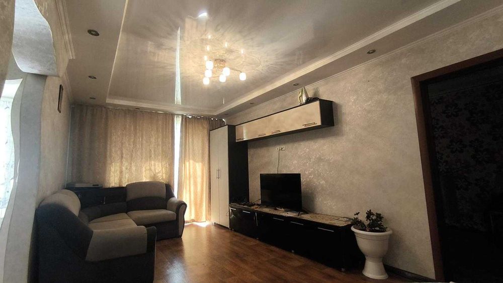 Продам 2х ком квартиру